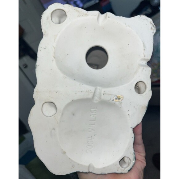 2004 Christmas Village Fisherman’s Nook Resort Light Up House - Picture 6 of 8